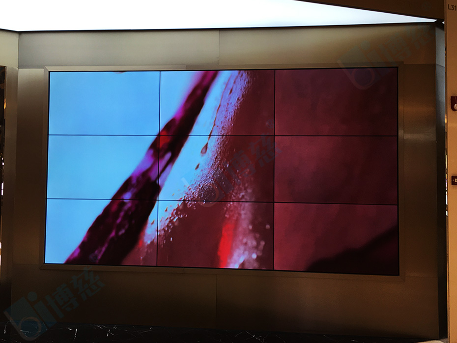 三星3.5mm55寸液晶拼接屏打造上海万象城购物中心迎宾展示系统电视墙