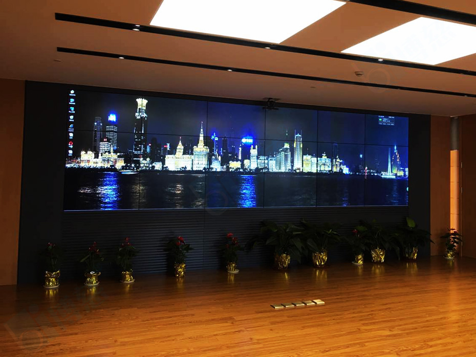 三星46寸3.5mm液晶拼接屏打造中国中铁工程局监控展示系统