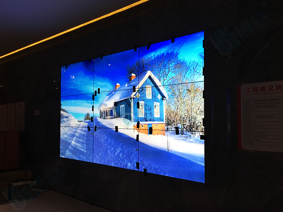 上海来福士广场影楼打造液晶拼接屏立体演播式多媒体展示系统平台
