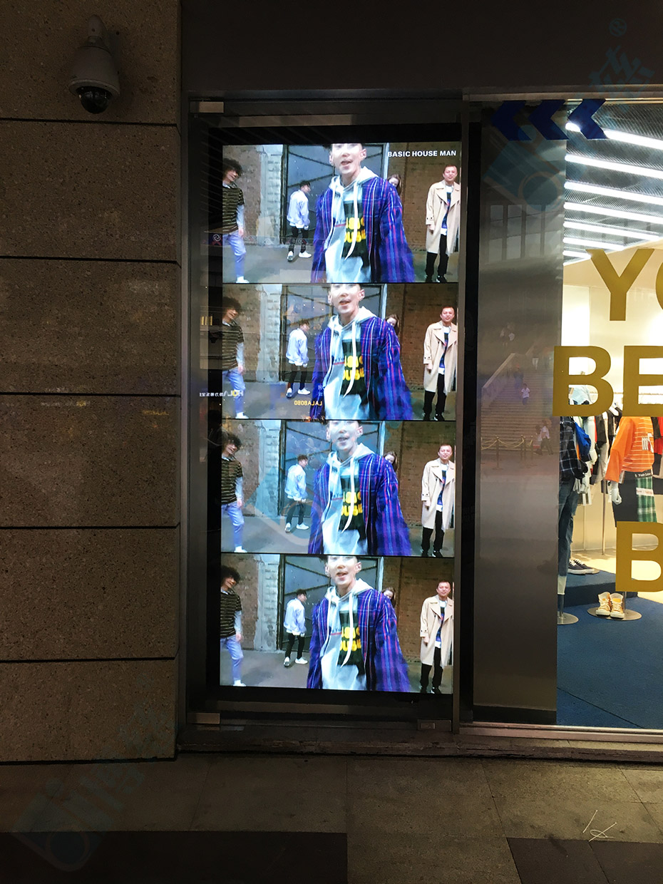 博慈拼接屏入驻上海长泰国际商业广场打造多媒体展示系统平台